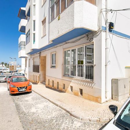 Shell Apartment, Walking To Beach And Center Lagos Exteriör bild